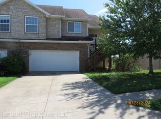 604 E Daniels St, Ozark, MO 65721