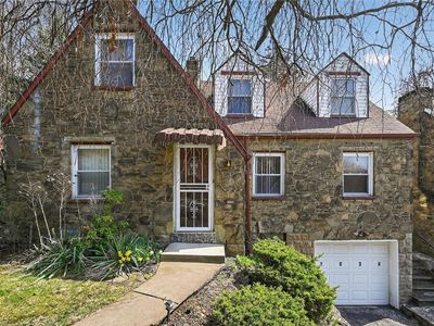 2036 Sampson St, Pittsburgh, PA, 15221