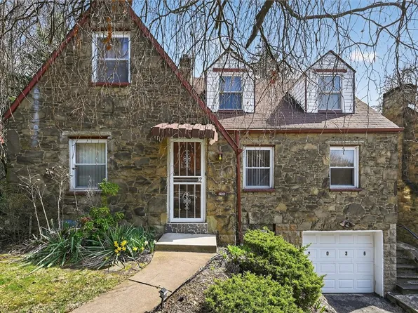 2036 Sampson St, Pittsburgh, PA 15221