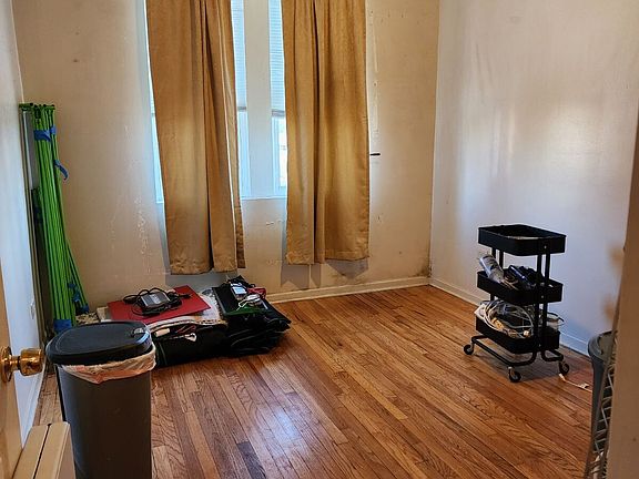 5th image of 2525 W North Ave #3
