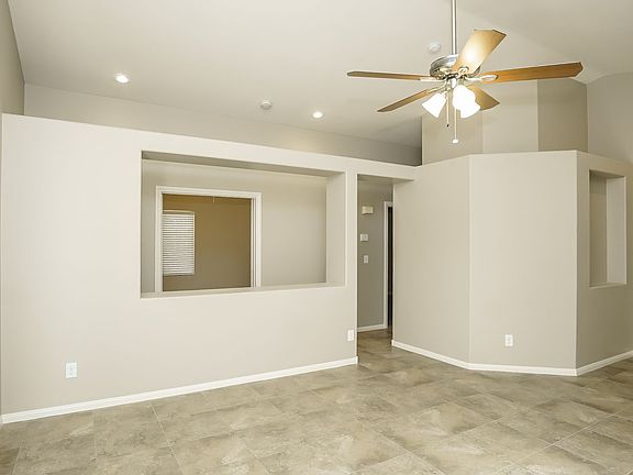 5th image of 10081 Yellow Canary Ave