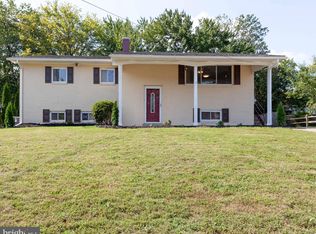 5105 Tyburn Ct, Temple Hills, MD 20748