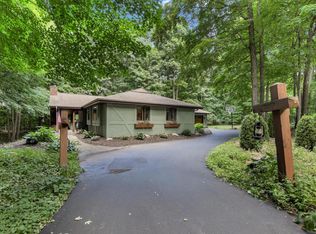 1753 Whispering Woods COURT, Richfield, WI 53076