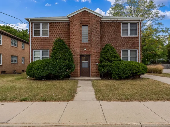 2121 Auburn St, Rockford, IL 61103