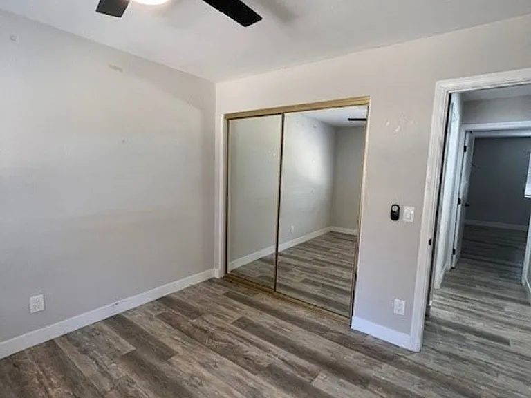 3297 Heide Ln — Photo 9