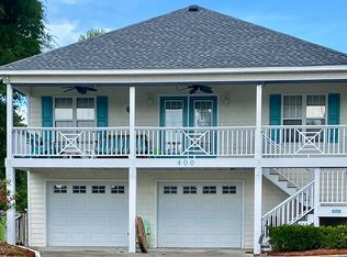 400 Donzi Ct, Carolina Beach, NC 28428
