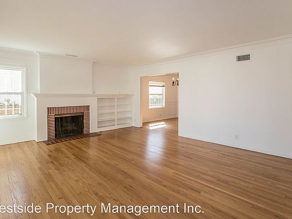 3rd image of 1905 Camden Ave
