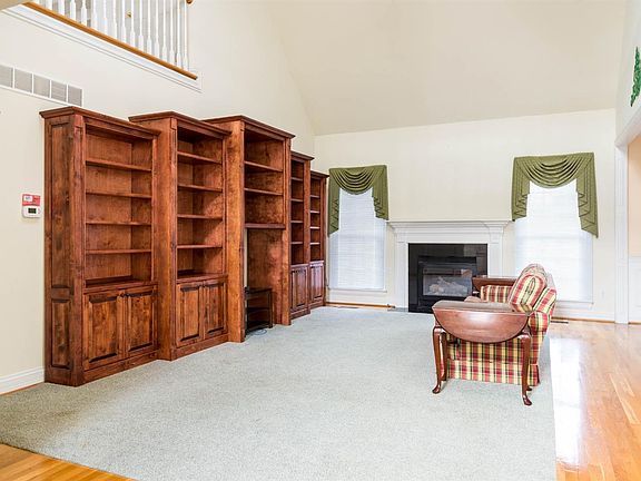 5th image of 5037 Ivybridge Dr