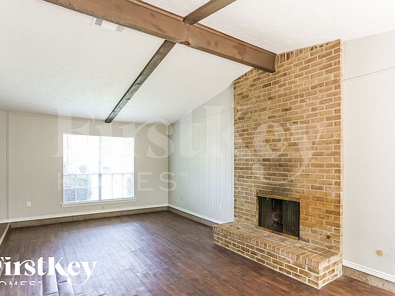 2nd image of 2110 Richbrook Dr