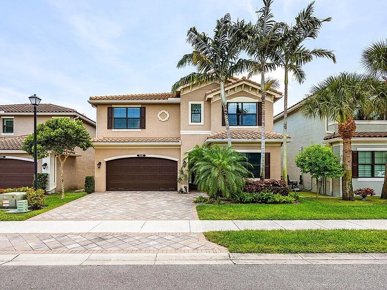 8068 Lemon Serpentine Ln — Photo 1