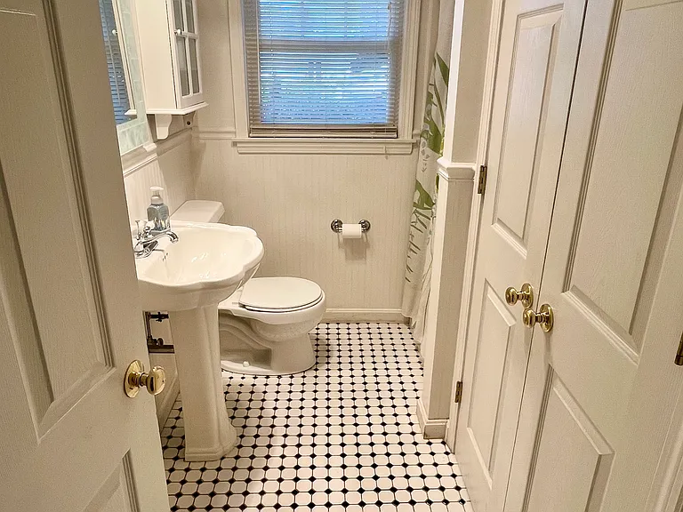 55 Fatima Dr — Photo 8