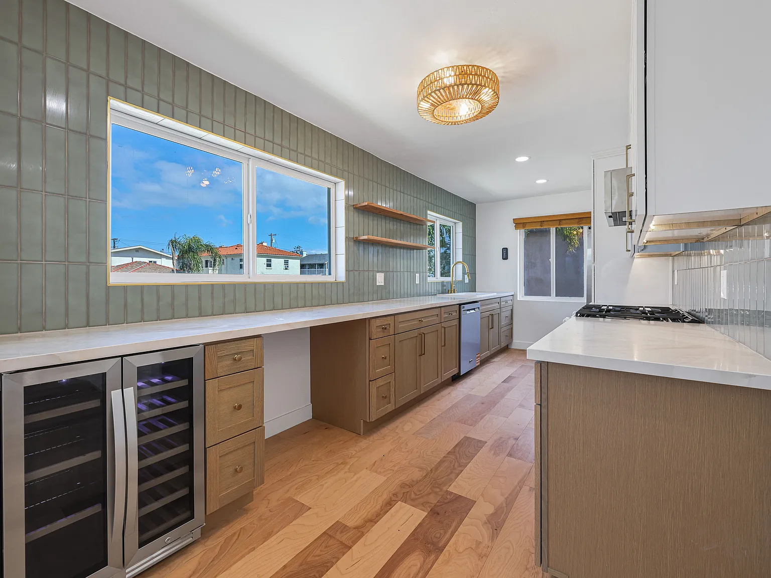 1 bed, 575 sqft, $3,600 — Photo 3