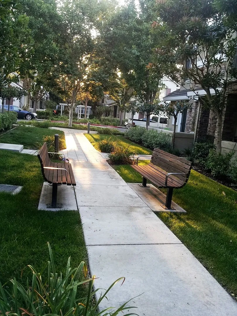 Dublin Sonoma Green - Beautiful Townhome 3 Bed, 2.5 Bath, new carpet, Community Pool — Photo 3