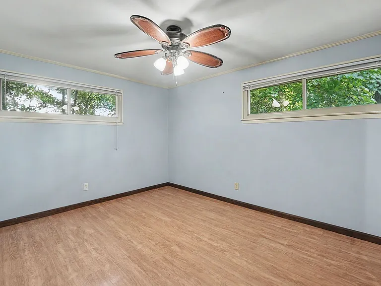 18 Silverstone Cir — Photo 14