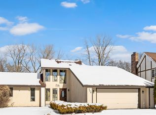 249 Milburn Ave, Crete, IL 60417