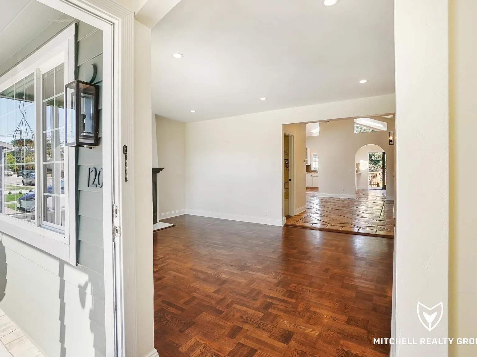 2 bed, 1720 sqft, $6,500 — Photo 4