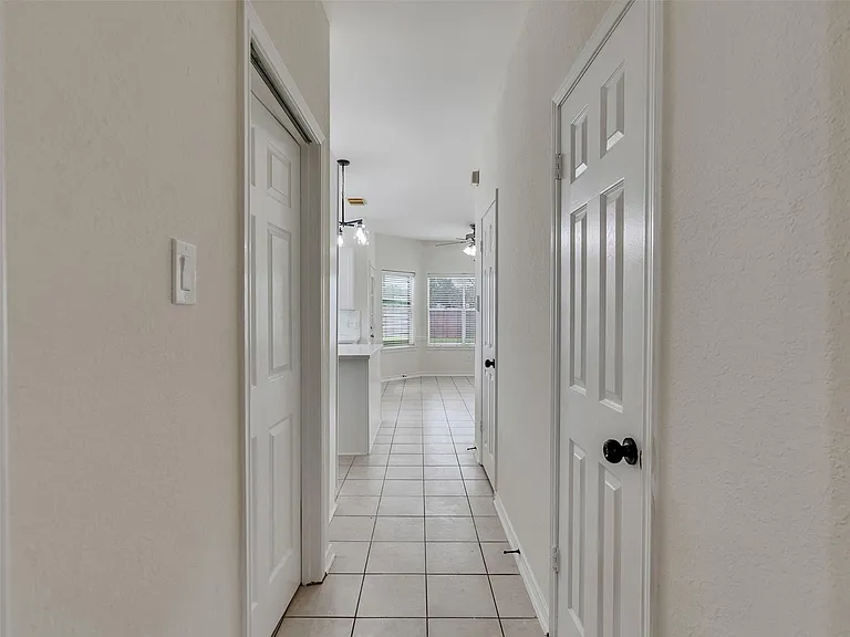 4510 Chestnut Meadow Dr — Photo 8