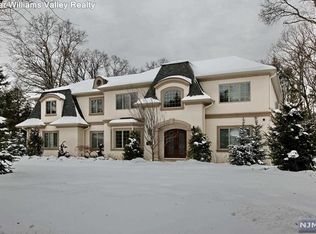 325 Spring St, River Vale, NJ 07675