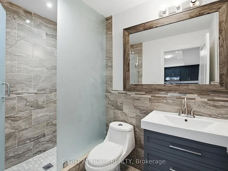 201 Donald Sim Ave #BASEMENT — Photo 24