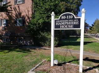 98 Strawberry Hill Ave APT 3, Stamford, CT