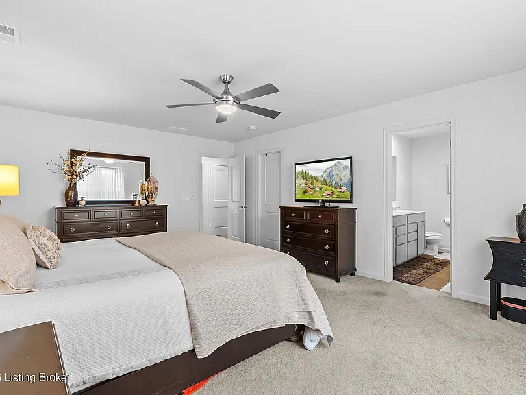 12034 Wooden Trace Dr — Photo 23