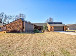 12617 Saint Andrews Dr, Oklahoma City, OK 73120
