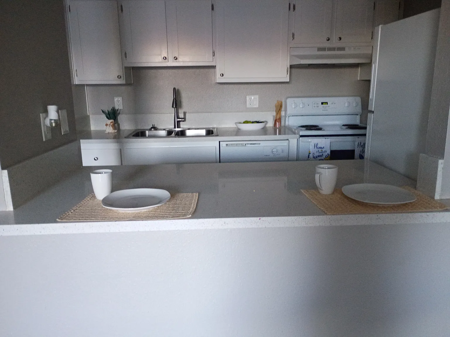 6445 Casada Way — Photo 2