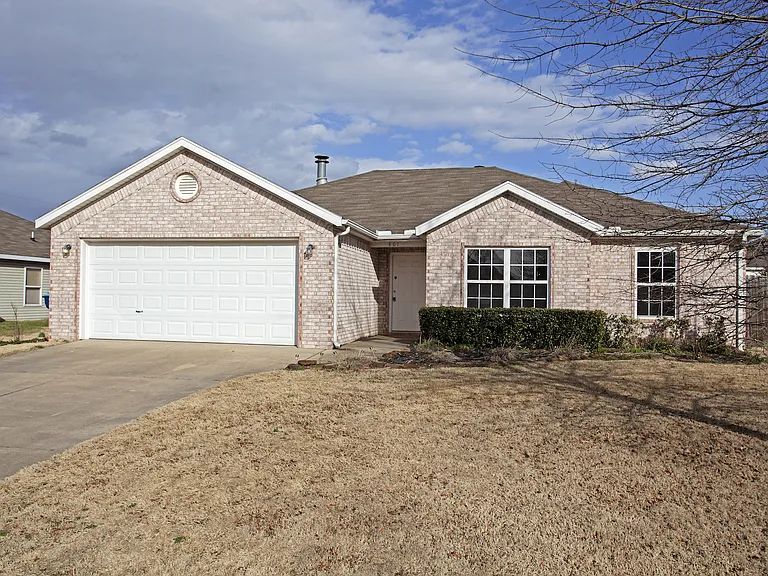 807 Sandrock Rd — Photo 24