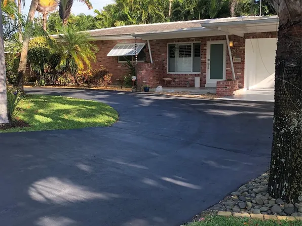 200 NW 22nd Street, Wilton Manors, FL 33311