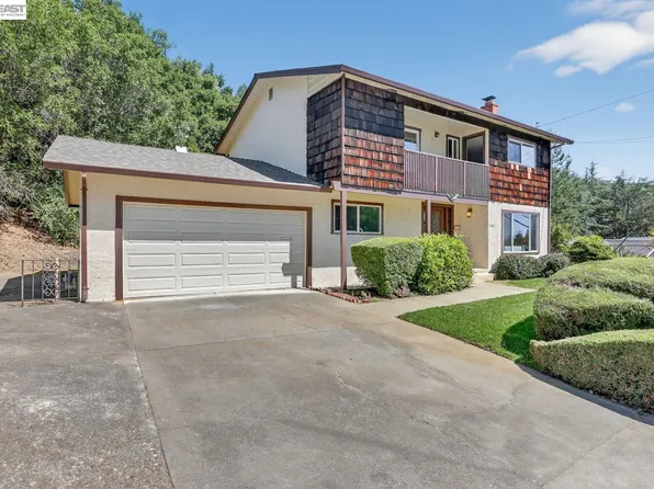 5615 Cold Water Dr, Castro Valley, CA 94552