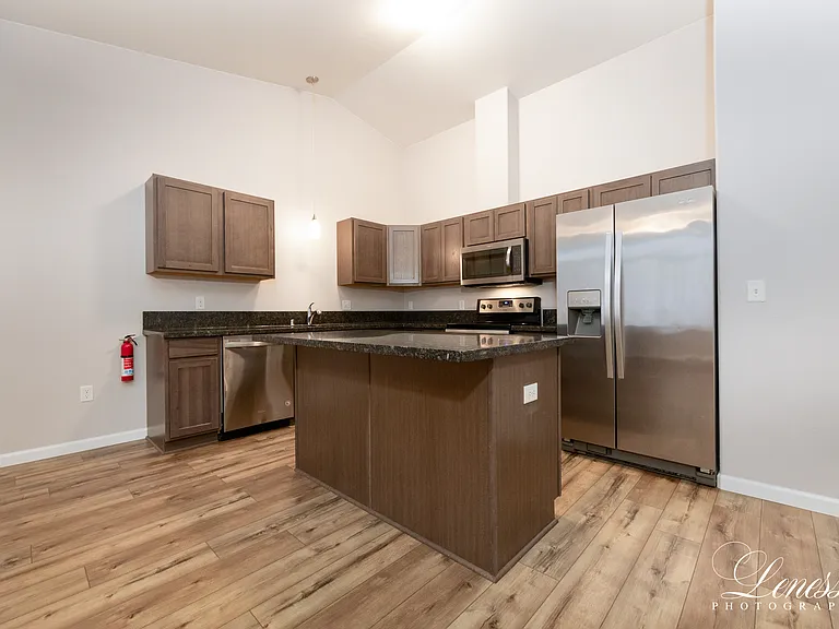 7201 E Zephyr Dr #4 — Photo 4