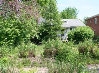 7431 Hoover Ave, Saint Louis, MO 63117