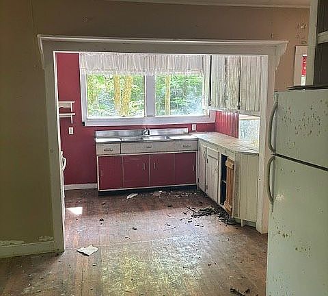 15th image of 26 Cold Spring Rd