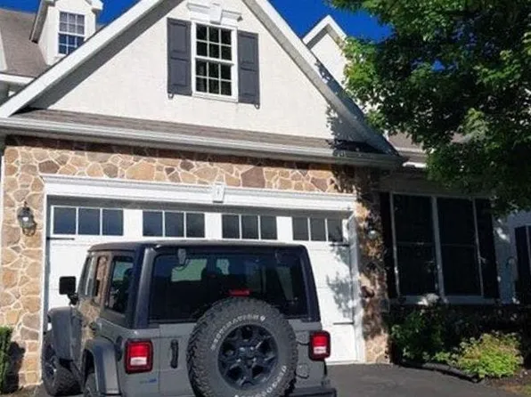 1 Robert Ct, Chadds Ford, PA 19317