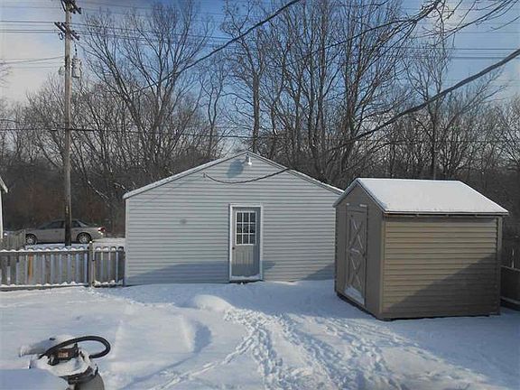 2nd image of 929 Sheridan St