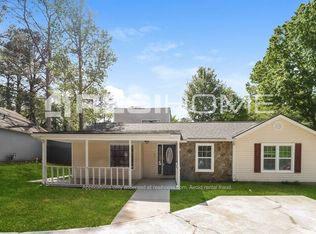 91 Burnham Cir, Jonesboro, GA 30238