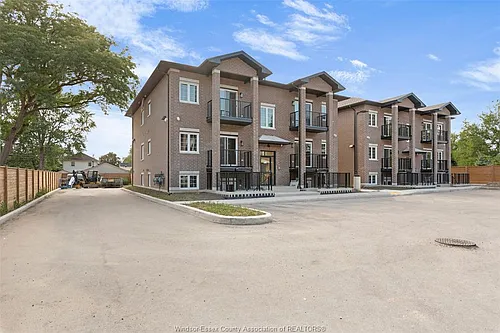233 Watson Ave Photo 1