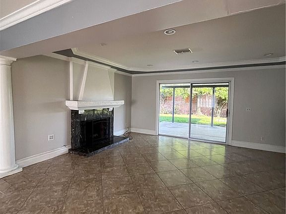 3rd image of 608 Falcon Ln