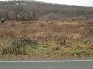 604 Blue Mountain Dr, Bangor, PA 18013