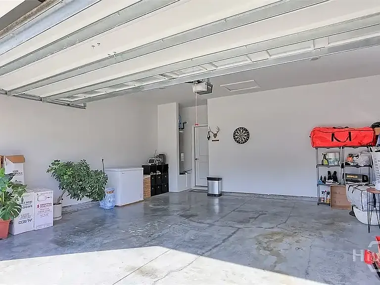 168 Holloway Hl — Photo 17