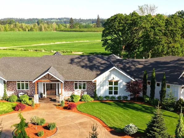 752 Macinnes Ln NE, Salem, OR 97317