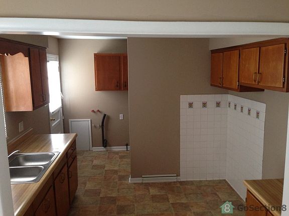 3rd image of 2136 N Lesley Ave