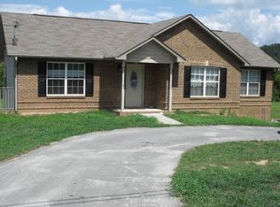 1026 W Union Valley Rd, Seymour, TN 37865