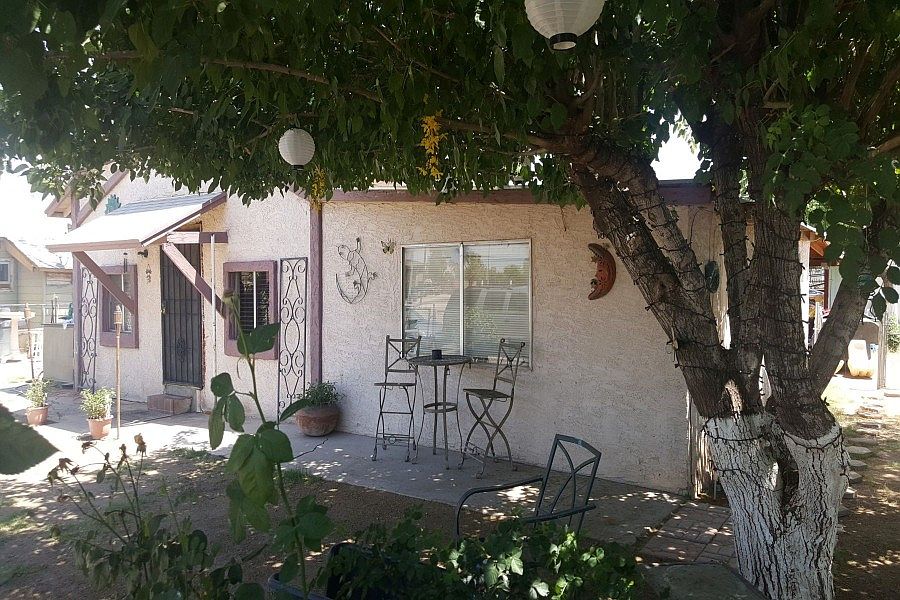 2nd image of 203 W 7th St