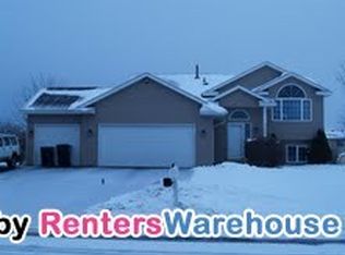 4245 Lake Ridge Dr, Big Lake, MN 55309