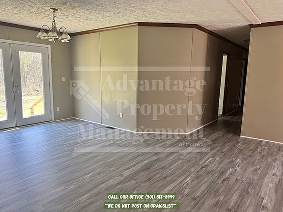 4th image of 204 Burgess Ln
