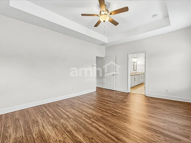 5935 Hart Way — Photo 9