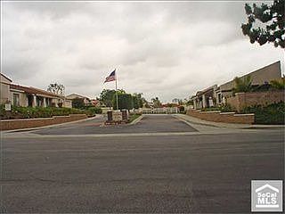 3rd image of 12680 Oxford Dr