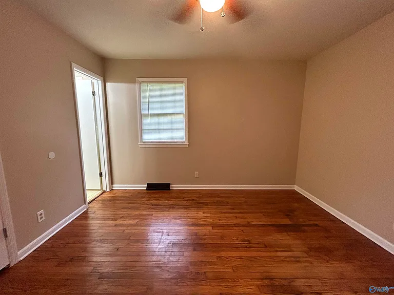 2408 Springhill Rd NW — Photo 25