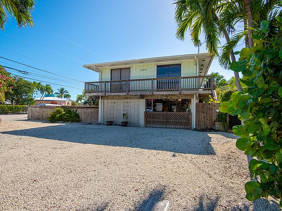 5th image of 22974 John Avery Ln